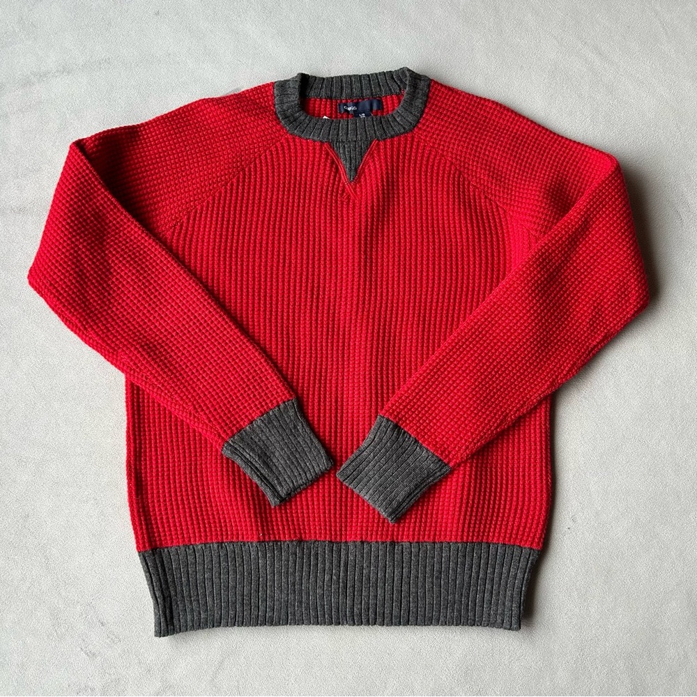 Gap ~ Knit Sweater ~ Boys Size Large 10 ~ Red with Gray ~ Brand New!